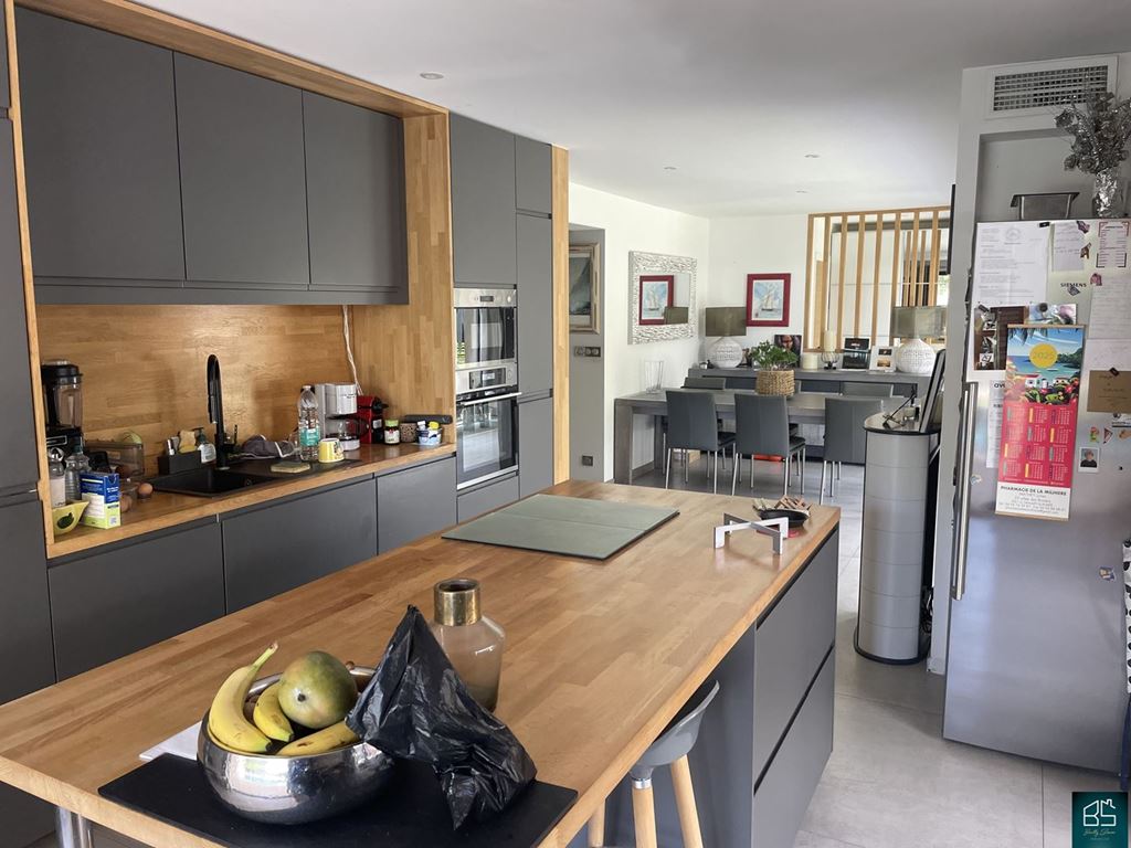 Maison SANARY-SUR-MER (83110) Agence BAILLY SIMON