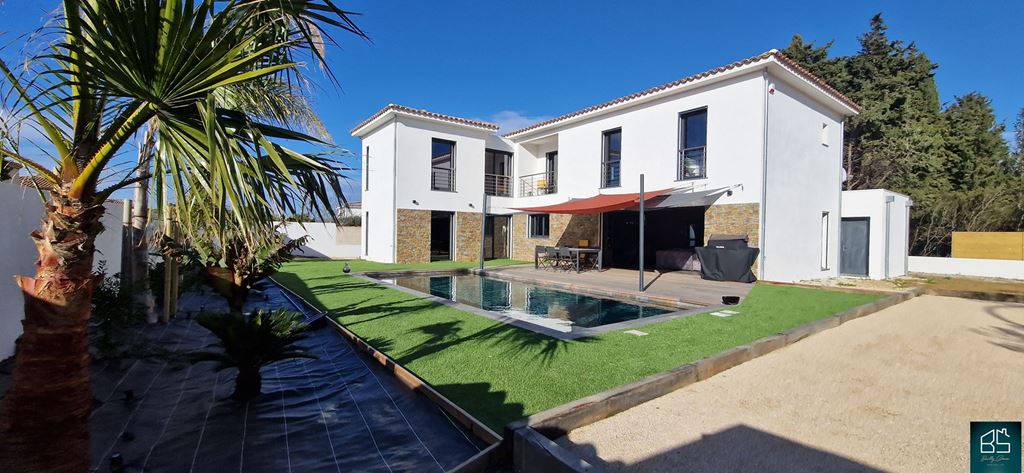 Maison Contemporaine SIX FOURS LES PLAGES (83140) Agence BAILLY SIMON