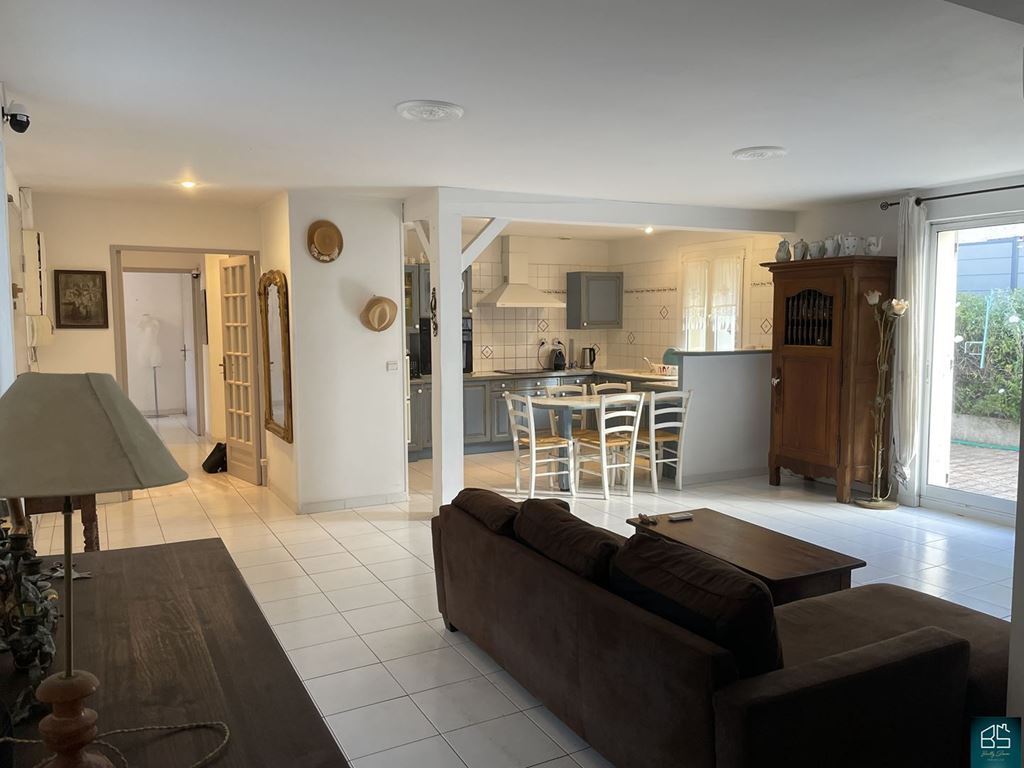 Maison de plain pied SIX FOURS LES PLAGES (83140) Agence BAILLY SIMON