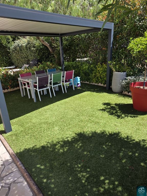 Maison LE BRUSC (83140) Agence BAILLY SIMON